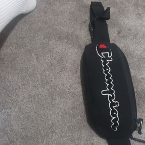 Champion fanny pack